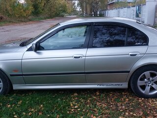 2000 BMW 5 серии 530i IV (E39) Рестайлинг, серебристый, 950000 рублей, вид 4