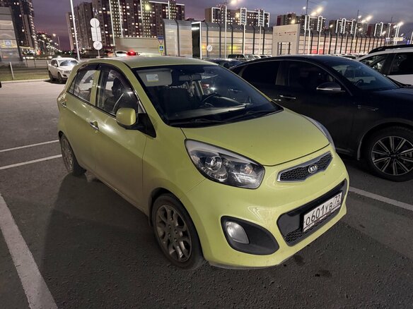 2013 Kia Picanto II, зелёный, 850000 рублей