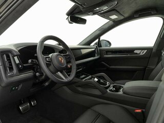 2026 Porsche Cayenne Turbo E-Hybrid Coupé GT Package III Рестайлинг, зелёный, 24600000 рублей, вид 3