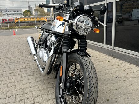 2025 Royal Enfield Continental GT, серебристый, 731000 рублей, вид 3