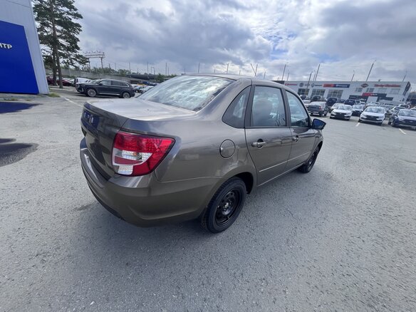 2026 Lada (ВАЗ) Granta I Рестайлинг, коричневый, 1121000 рублей - вид 9