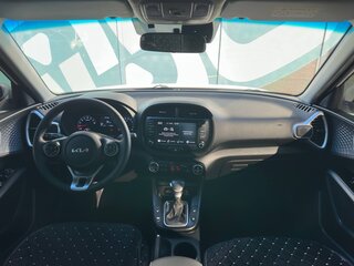 2021 Kia Soul III, белый, 1685000 рублей, вид 2