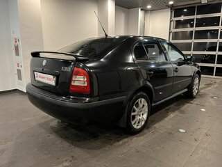 2007 Skoda Octavia I (A4) Рестайлинг, чёрный, 330000 рублей, вид 3