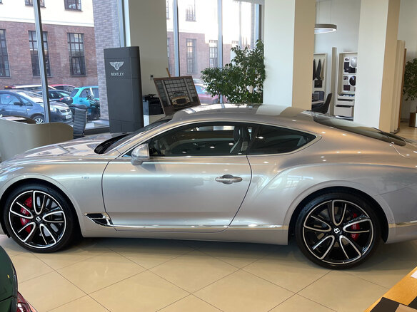2020 Bentley Continental GT III, серебристый - вид 5