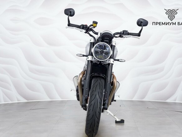 2026 Triumph Speed Twin, серебристый, 1599000 рублей - вид 3
