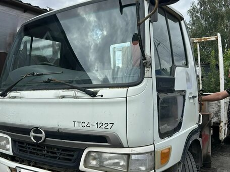 1989 Hino Series 500 (Ranger), белый, 2950000 рублей, вид 2