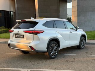 2026 Toyota Highlander IV (XU70), белый, 5355000 рублей, вид 5