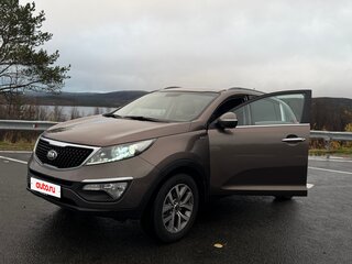 2014 Kia Sportage III Рестайлинг, коричневый, 1550000 рублей, вид 1