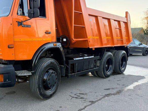 2013 КамАЗ 65115, оранжевый, 2700000 рублей - вид 2
