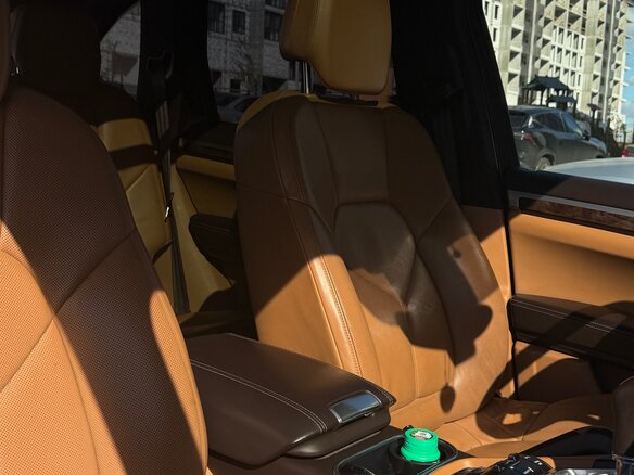 2015 Porsche Cayenne Diesel II Рестайлинг (958), синий, 4100000 рублей - вид 3