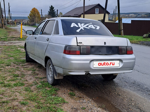 2003 Lada (ВАЗ) 2110, серебристый, 129900 рублей - вид 3