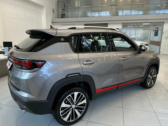 2026 Changan CS35 Plus I Рестайлинг, серебристый - вид 11