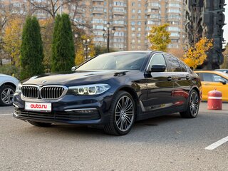 2019 BMW 5 серии 520d xDrive VII (G30/G31/G38), синий, 3350000 рублей, вид 1