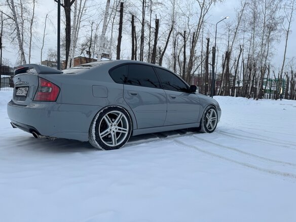 2005 Subaru Legacy IV, серый - вид 3
