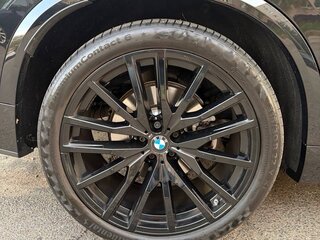 2025 BMW X5 30d IV (G05/G18) Рестайлинг, чёрный, 11000000 рублей, вид 5