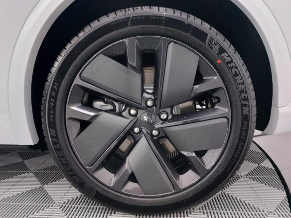 2026 Li Auto (Lixiang) L7 52.3 kWh I Рестайлинг, белый, 10690000 рублей - вид 8