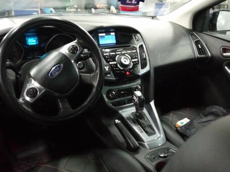 2013 Ford Focus III, чёрный, 699000 рублей, вид 5