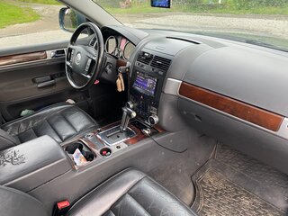 2007 Volkswagen Touareg I Рестайлинг, серый, 700000 рублей, вид 5