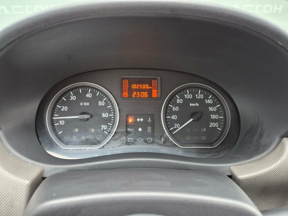 2010 Renault Logan I Рестайлинг, серый, 520000 рублей - вид 8