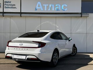 2021 Hyundai Sonata VIII (DN8), белый, 2490000 рублей, вид 2