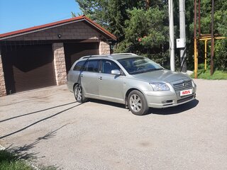 2003 Toyota Avensis II, серебристый, 595000 рублей, вид 4