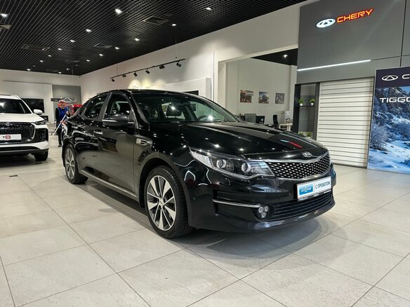 2018 Kia Optima IV, чёрный, 1812000 рублей - вид 2