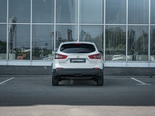 2019 Nissan Qashqai II Рестайлинг, белый, 1759000 рублей, вид 4