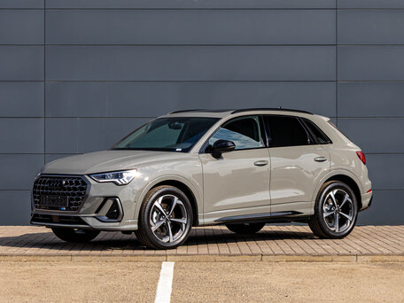2025 Audi Q3 45 TFSI II (F3), серый, 3535000 рублей, вид 1