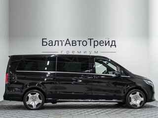 2026 Mercedes-Benz V-Класс Extra Long 300 d экстра длинный III (W447) Рестайлинг 2, чёрный, 13890000 рублей, вид 5