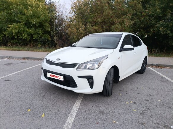 2017 Kia Rio IV, белый, 1159000 рублей - вид 1