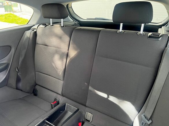 2010 BMW 1 серии 116i I (E81/E82/E87/E88) Рестайлинг, белый, 595000 рублей - вид 7