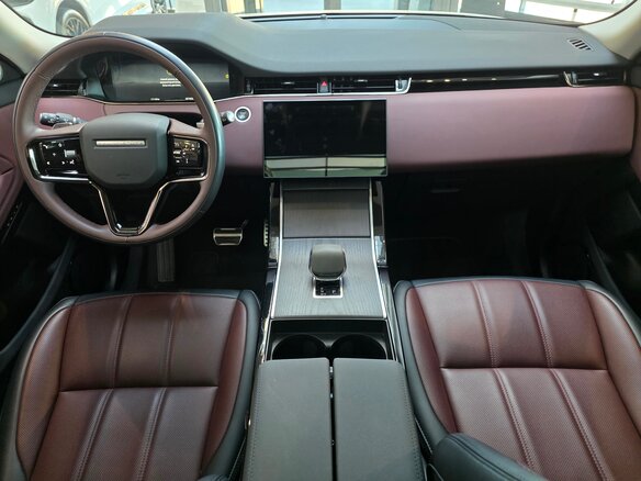 2024 Land Rover Range Rover Evoque II Рестайлинг, серый, 5770000 рублей - вид 19