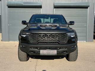 2025 Ram 1500 RHO V Рестайлинг, чёрный, 12500000 рублей, вид 3