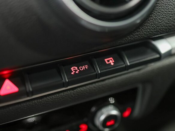 2015 Audi A3 III (8V), серый - вид 18