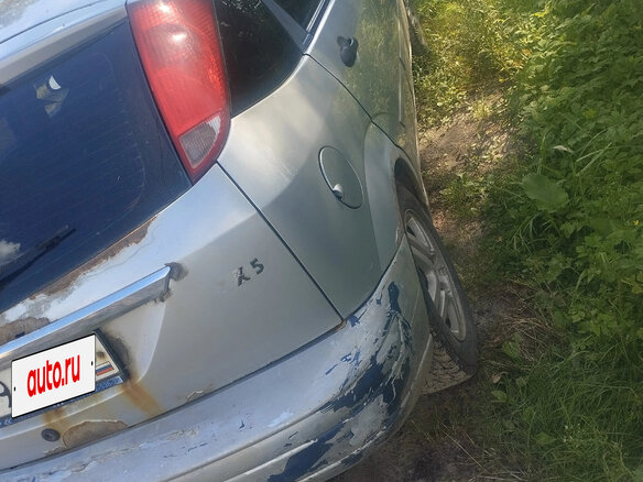 2002 Ford Focus I (North America), серебристый - вид 3