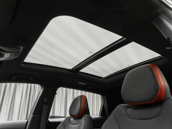 2024 Geely Coolray (Binyue Cool) I Рестайлинг, фиолетовый, 2180000 рублей - вид 13