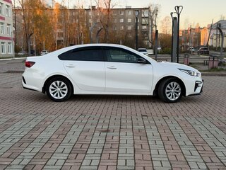 2021 Kia Cerato IV, белый, 1610000 рублей, вид 4