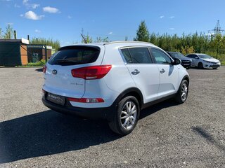 2014 Kia Sportage III Рестайлинг, белый, 1599900 рублей, вид 5