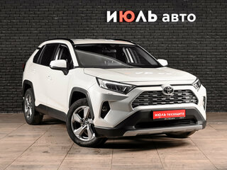 2020 Toyota RAV4 V (XA50), белый, 2885000 рублей, вид 3