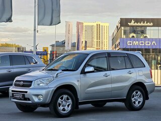 2005 Toyota RAV4 II (XA20) Рестайлинг, серебристый, 1570000 рублей, вид 1
