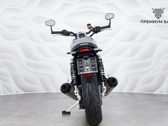 2026 Triumph Speed Twin, серебристый, 1599000 рублей - вид 6