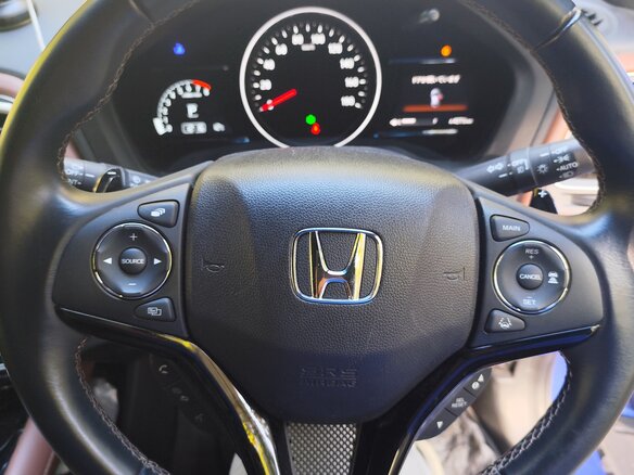 2019 Honda Vezel I Рестайлинг, синий, 2300000 рублей - вид 5