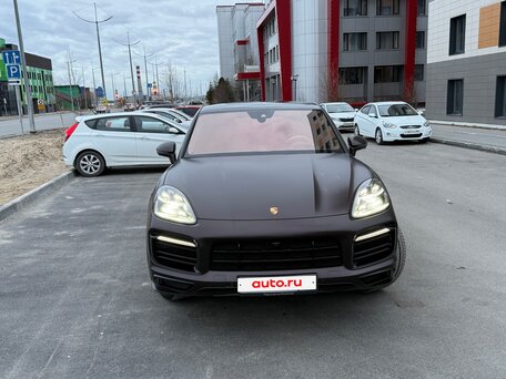 2020 Porsche Cayenne Coupé III, коричневый, 9300000 рублей, вид 2