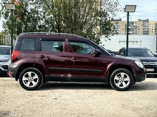 2012 Skoda Yeti I, красный, 419000 рублей, вид 4
