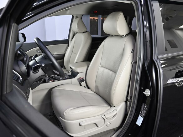 2018 Kia Carnival III, чёрный, 2085000 рублей - вид 9