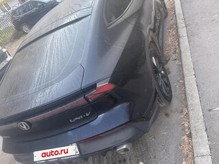 2023 Changan UNI-V I, чёрный, 2100000 рублей, вид 4