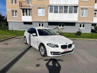 2015 BMW 5 серии 520d VI (F10/F11/F07) Рестайлинг, белый, 2000000 рублей, вид 3