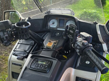 1998 Honda GL 1500 Gold Wing, бежевый, 1000000 рублей, вид 5