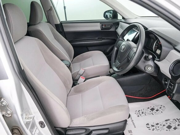 2013 Toyota Corolla Axio XI (E160, E170, E180), серый, 1049000 рублей - вид 6