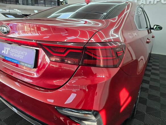 2019 Kia Cerato IV, красный, 1849000 рублей - вид 6